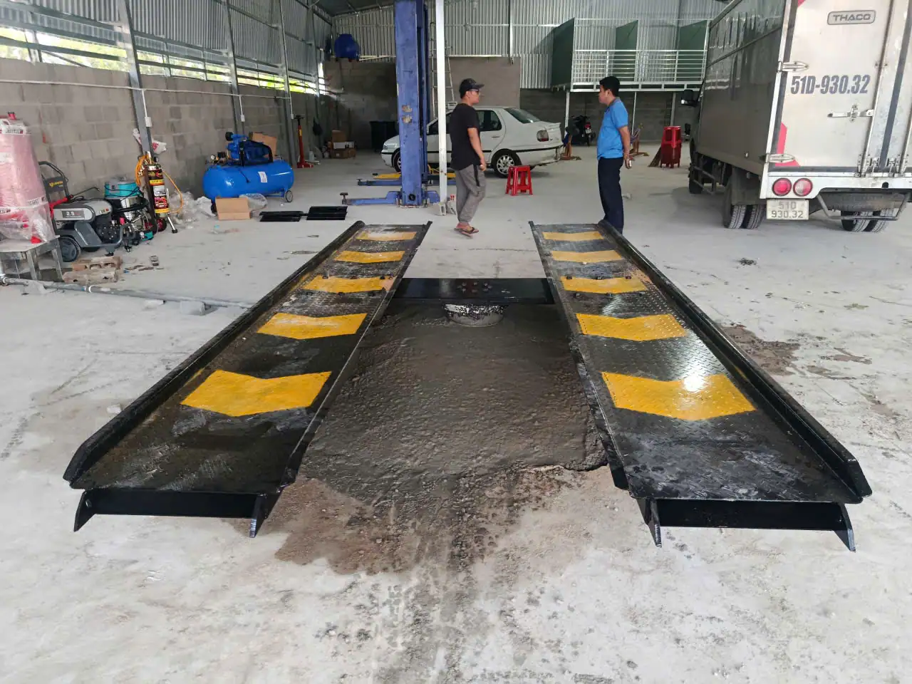 Cầu nâng rửa xe ô tô tại Bình Thuận
