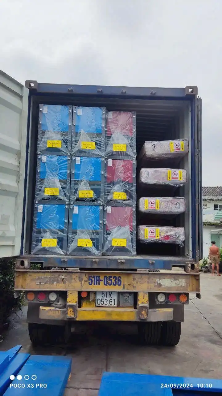 Kho hàng cầu nâng nhập khẩu trực tiếp số lượng lớn