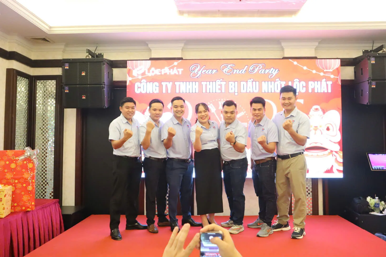 Hình ảnh tập thể Lộc Phát Equipment