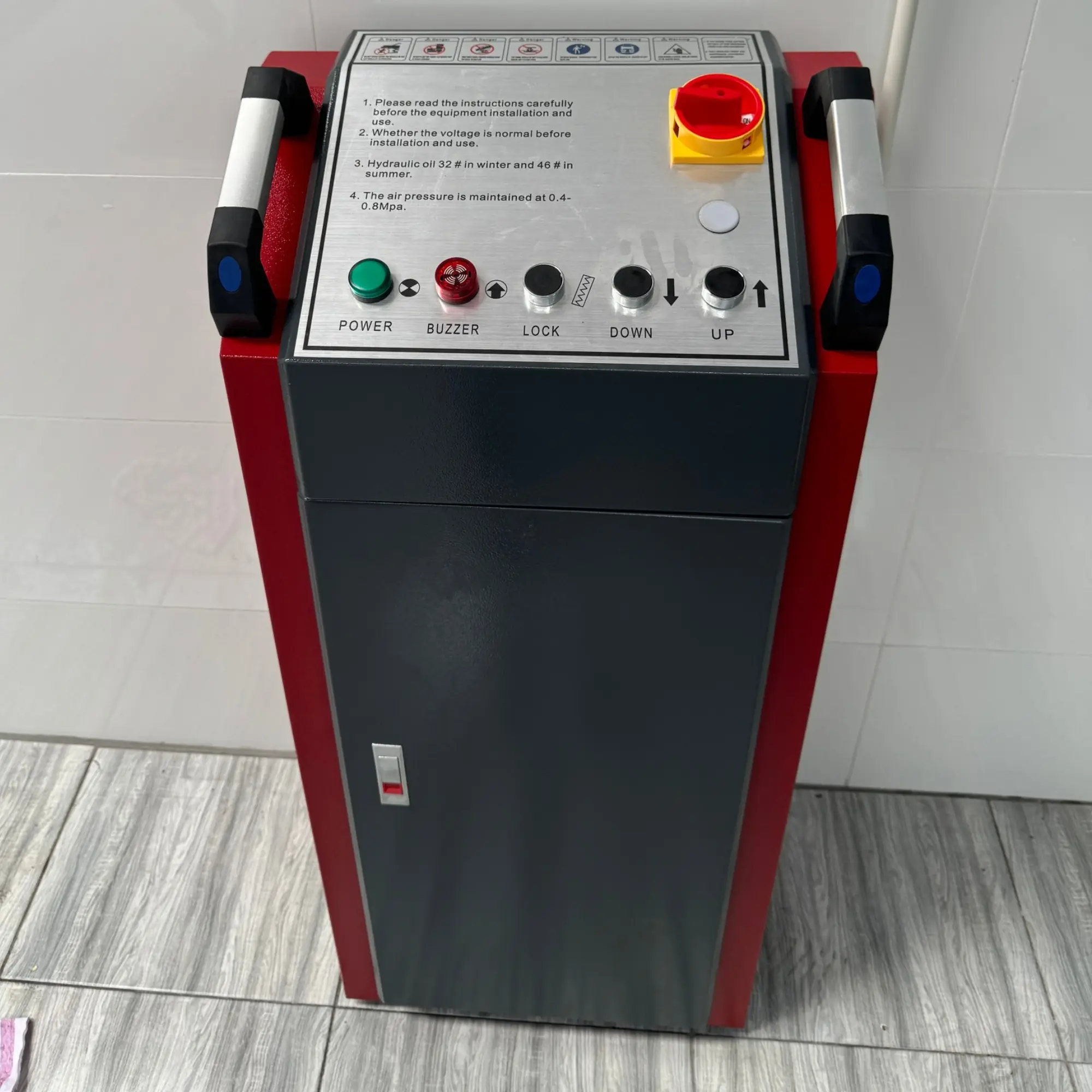 CẦU NÂNG Ô TÔ KIỂU XẾP ÂM NỀN SUNTEK -3500S 13 Mặt bàn cầu nâng ô tô cắt chéo kéo dài