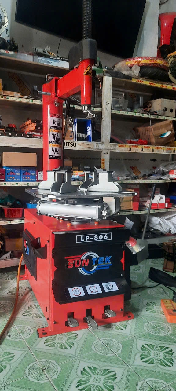 Chi tiết máy tháo vỏ lp806