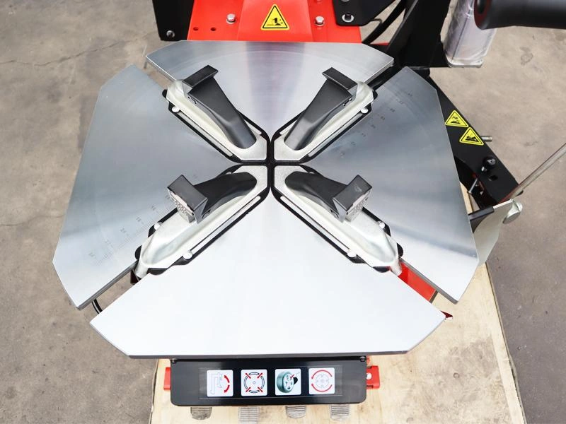 Top 1 Máy Tháo Vỏ Xe Du Lịch Cần Xoay Ngang SunTek LP-990A 20 Cần phụ tỳ đè CP-4 trên máy ra vào lốp