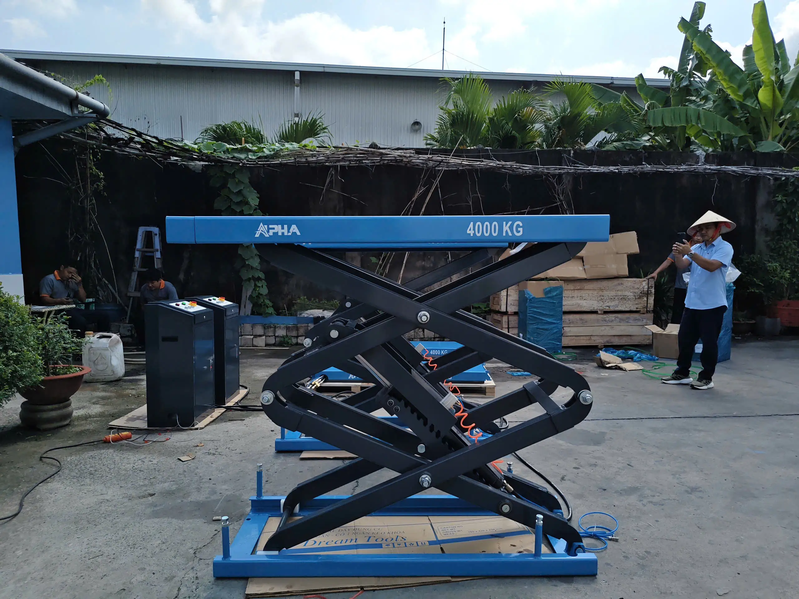 Cầu nâng 2 trụ ALPHA AL-4XA tay nâng 3 khớp