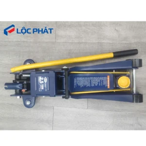 Kích cá sấu SaKa 2.5T SK22502 nhìn từ trên xuống, thể hiện cấu trúc và nhãn hiệu.