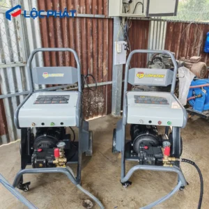 Hai máy rửa xe LOPATEK WL-22S2 công suất 2.2kW, áp suất 90 bar, dây 15m.