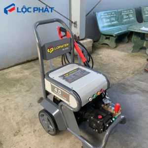 MÁY RỬA LOPATEK WL-40S2 4KW - Đỉnh Cao Sinh Lời 2026 8 Máy rửa xe LOPATEK WL-40S4 với thiết kế chắc chắn, bánh xe di chuyển linh hoạt.