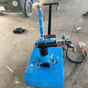 Máy tháo vỏ xe tải lưu động dùng hơi SUNTEK QD-B bố trí cơ động cho xe làm lốp lưu động
